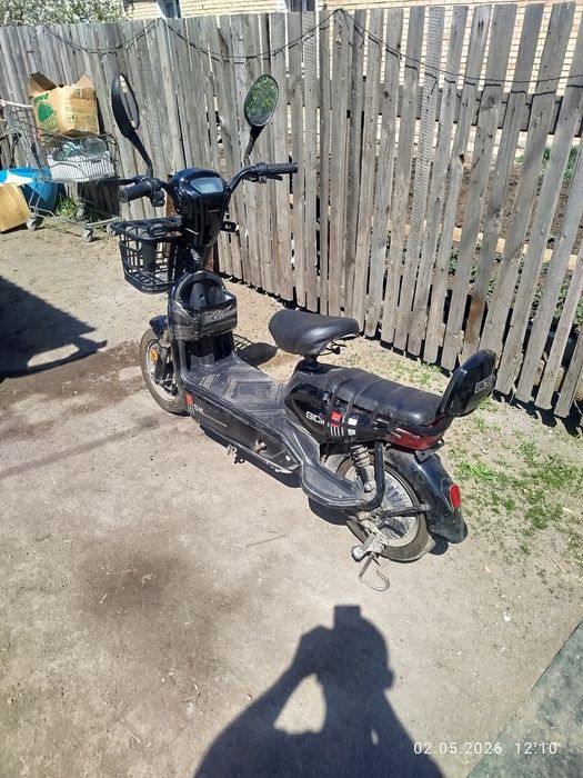 Электроскутер sk8 2024