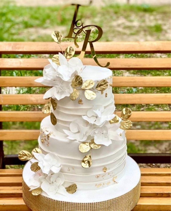 Rus pornosi: Qoshni choy ichish uchun keldi