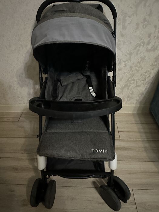 Tomix коляска