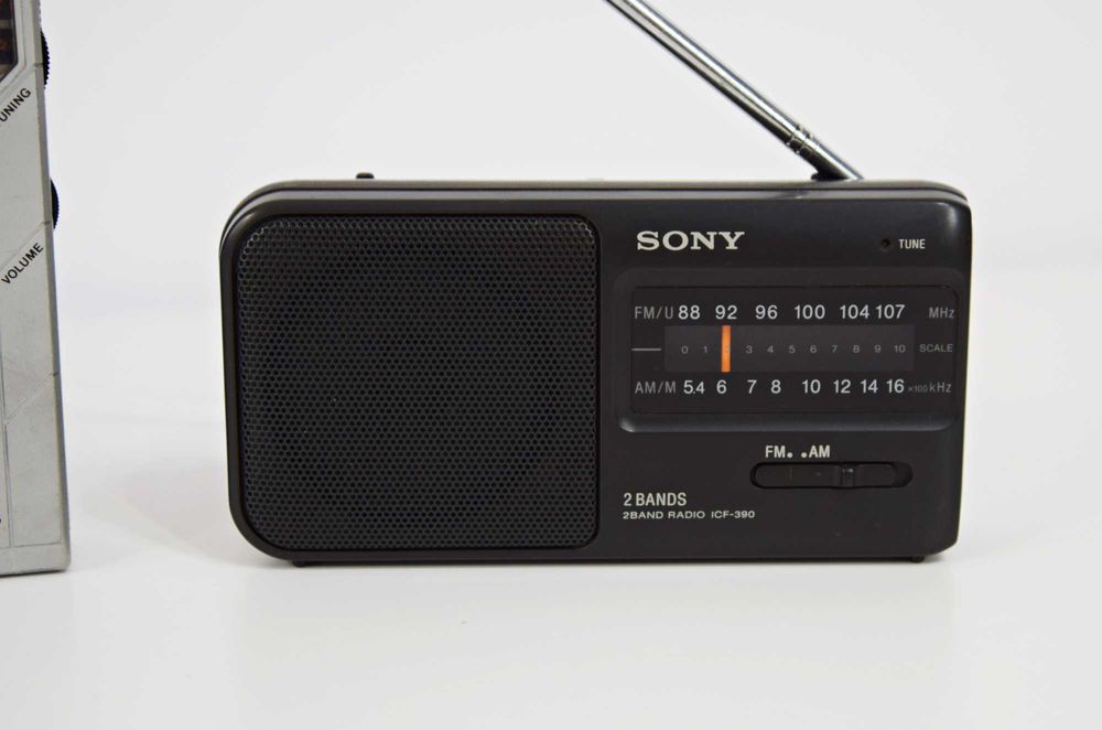 Radio portabil de buzunar Sony ICF-390