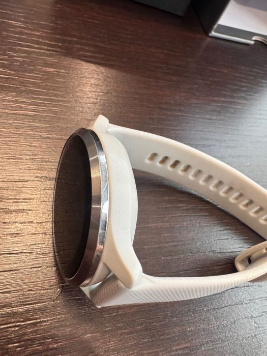 Смарт часы Garmin venu 2S