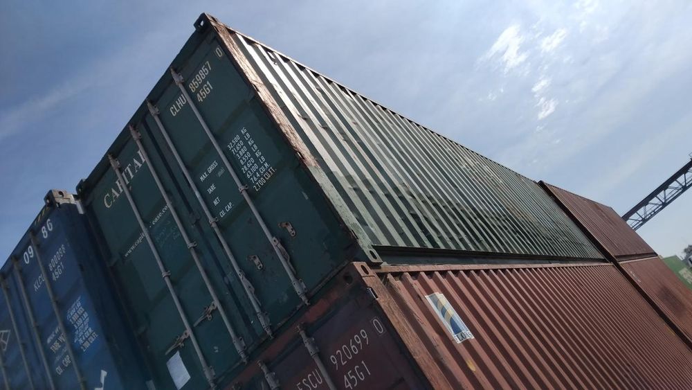 Продаются морские контейнеры