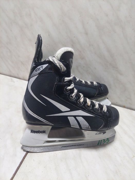 Patine 1133 hochei hockey Reebok marime 29,5 (19,5  cm)