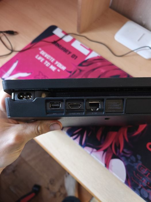 PlayStation 4 | 2 геймпада | PS Plus Deluxe | 700+ игр