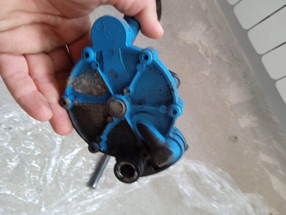 Вакуум помпа VW T4 2.4Diesel