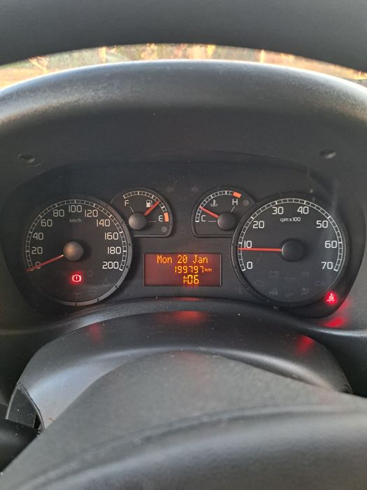 Vând Fiat Doblo 2009