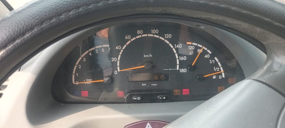 Vând Mercedes  benz sprinter
