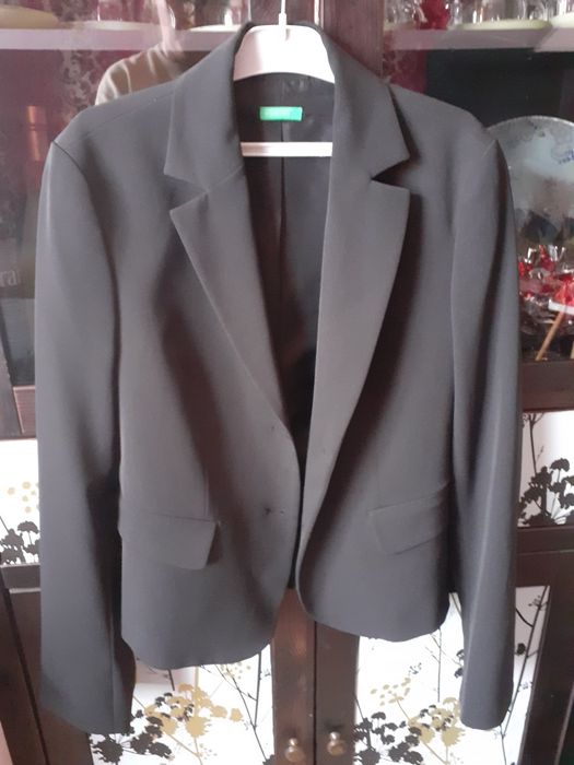 Costum de femei  benetton