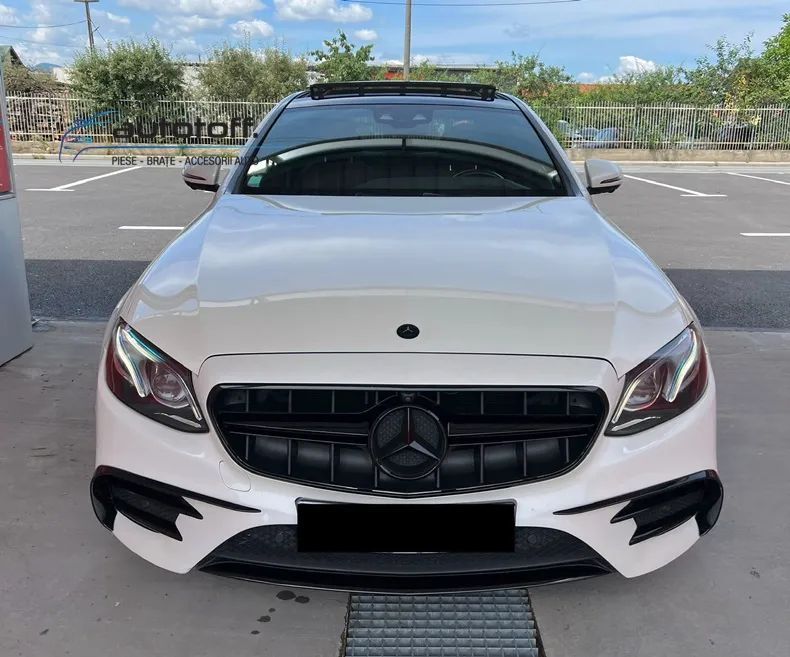 Grila Mercedes E-Class W213 S213 C238 A238 (2016-2019) Piano Black E63 Design