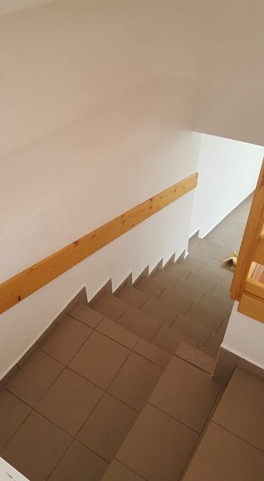 Spațiu comercial