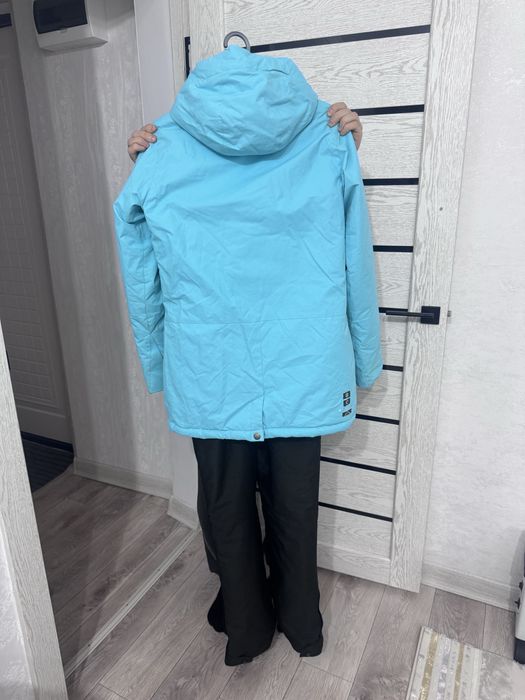 Продам лыжный костюм