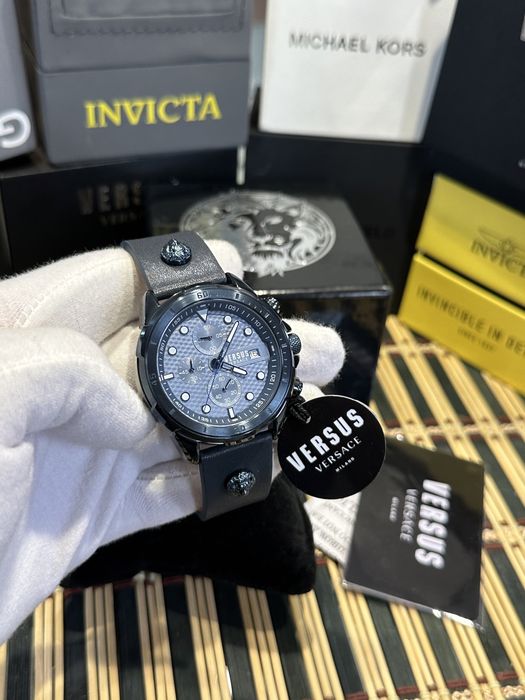 Мъжки часовник VERSUS VSPLP0319