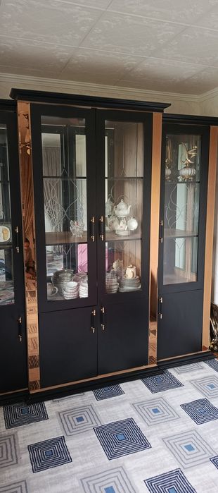 Mebel Komplekt deyarli yangi