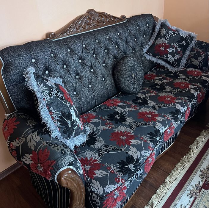 Комплект мягкой мебели