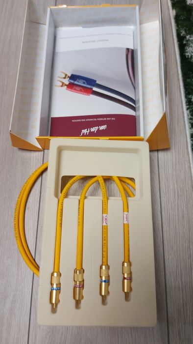 Van den Hul The D-102 III HYBRID 1 metru