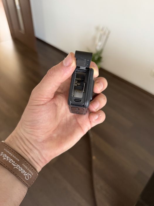 GoPro Hero8 black+5 baterii si card de 32GB