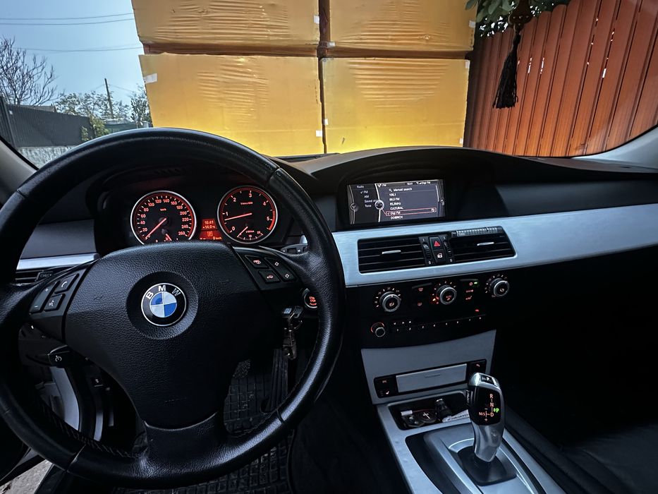 BMW seria 5 E60 525D 2009