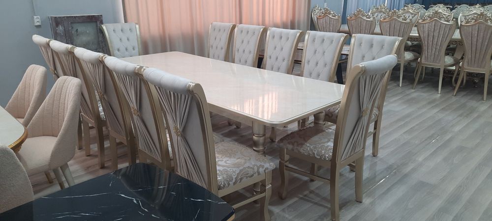 Stol stul. Stol stul.