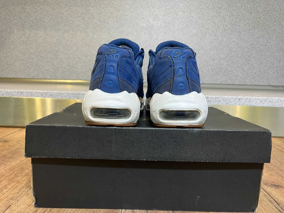 ОРИГИНАЛНИ *** Nike Air Max 95 Leather / Blue Dark Blue