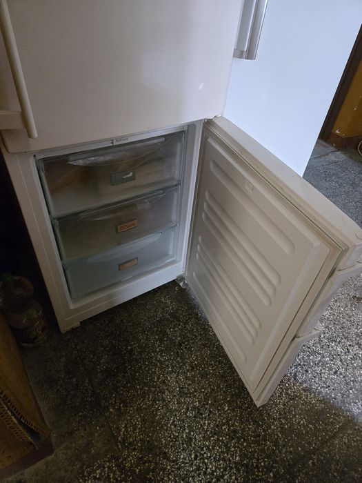 Combină frigorifică Liebherr Comfort NoFrost – Stare foarte bună