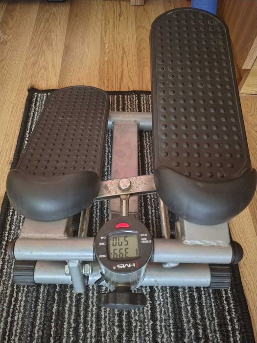Stepper Domyos MS100 cu display multifunctional