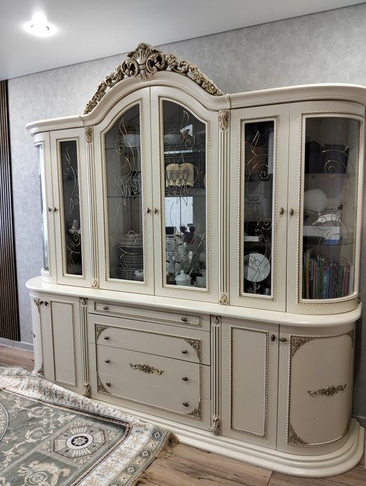 Мебель сервант для гостиной