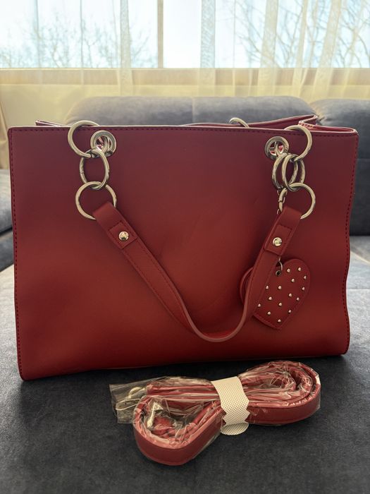 Чанти Bata и Zara