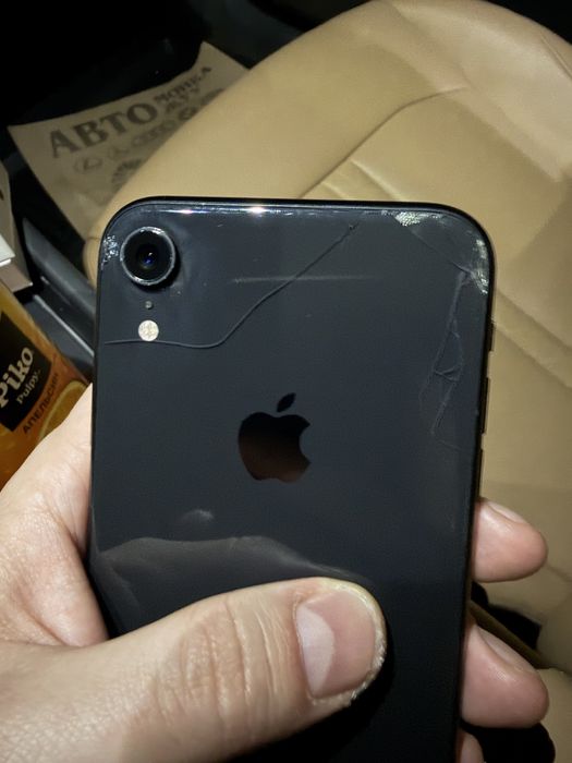 iphone xr 64gb EAC срочно