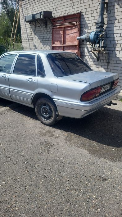 Митсубиси галант