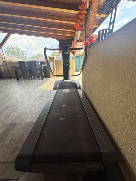 !URGENT! Vand banda alergat TechnoGym
