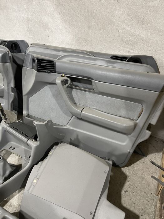 Обшивки велюр на BMW e34