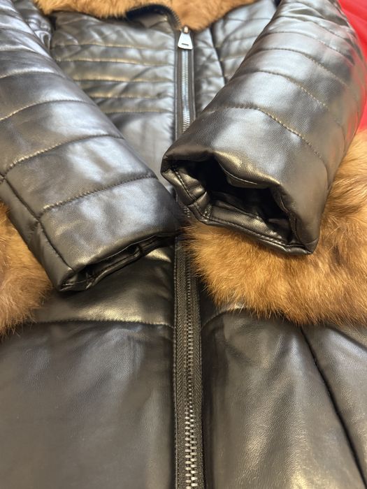 Продам зимнюю куртку, кожзам