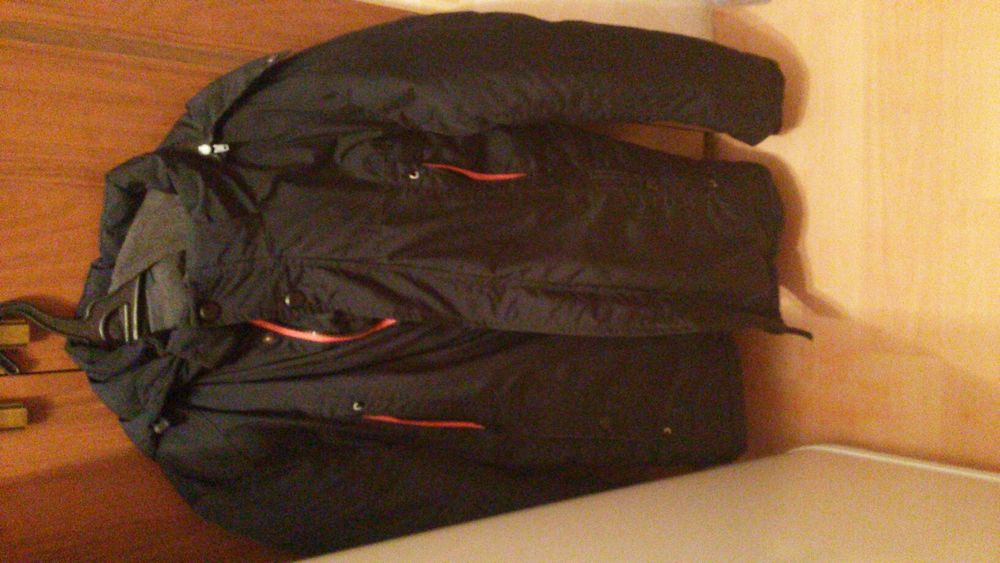 Продам зимнюю куртку