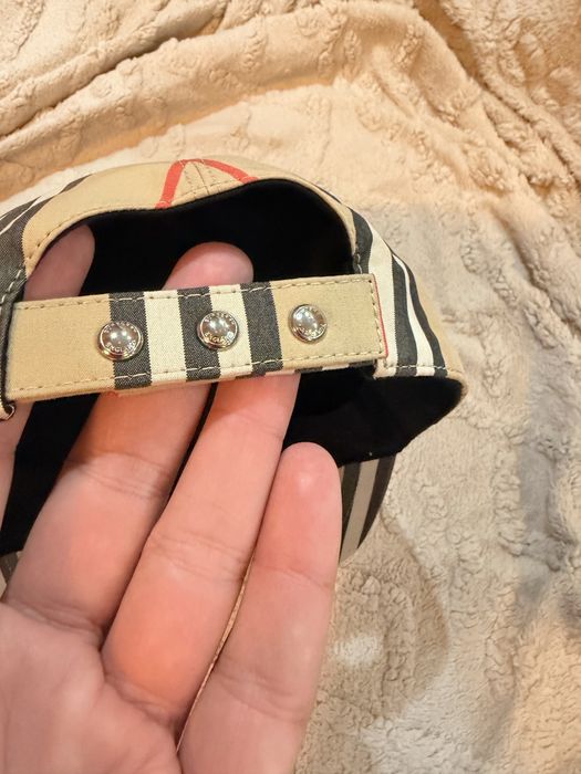 Sapca autentica burberry dama marime xs noua