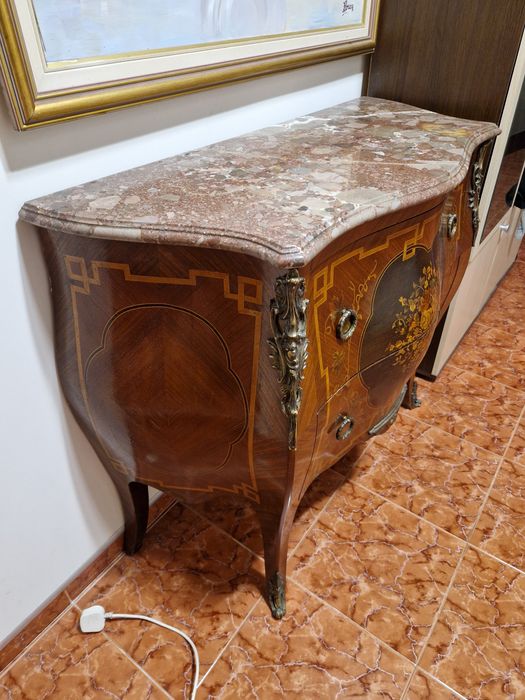 Страхотен антикварен френски скрин шкаф