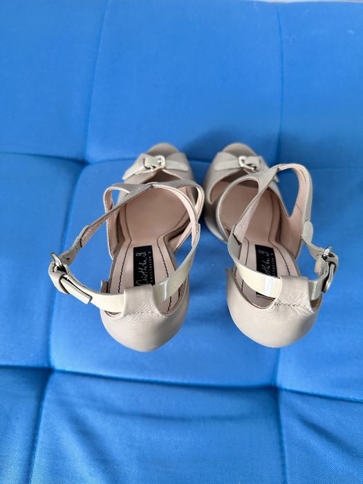 Sandale elegante de piele nude Musette