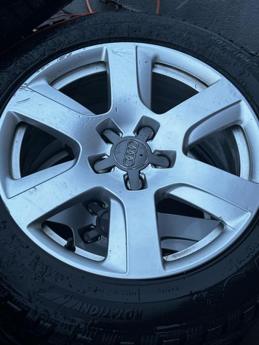 Jante set si Cauciucuri iarna, stare foarte buna