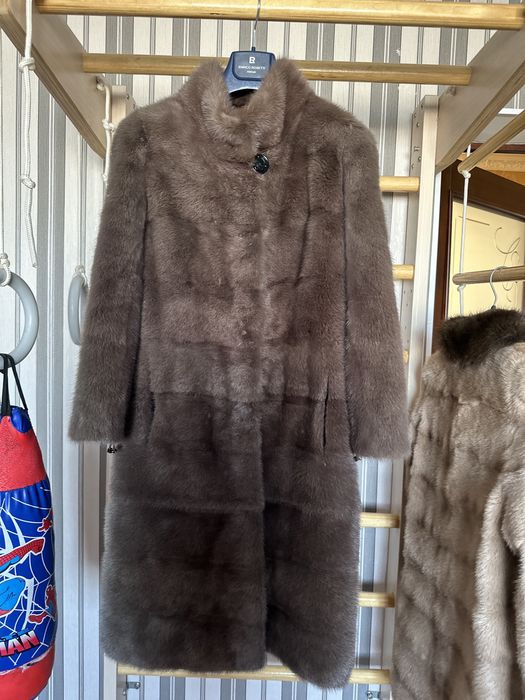 Норковая шуба ! Срочно