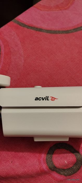 Camera de supraveghere  2bucati preț este de 400 lei pe bucata.