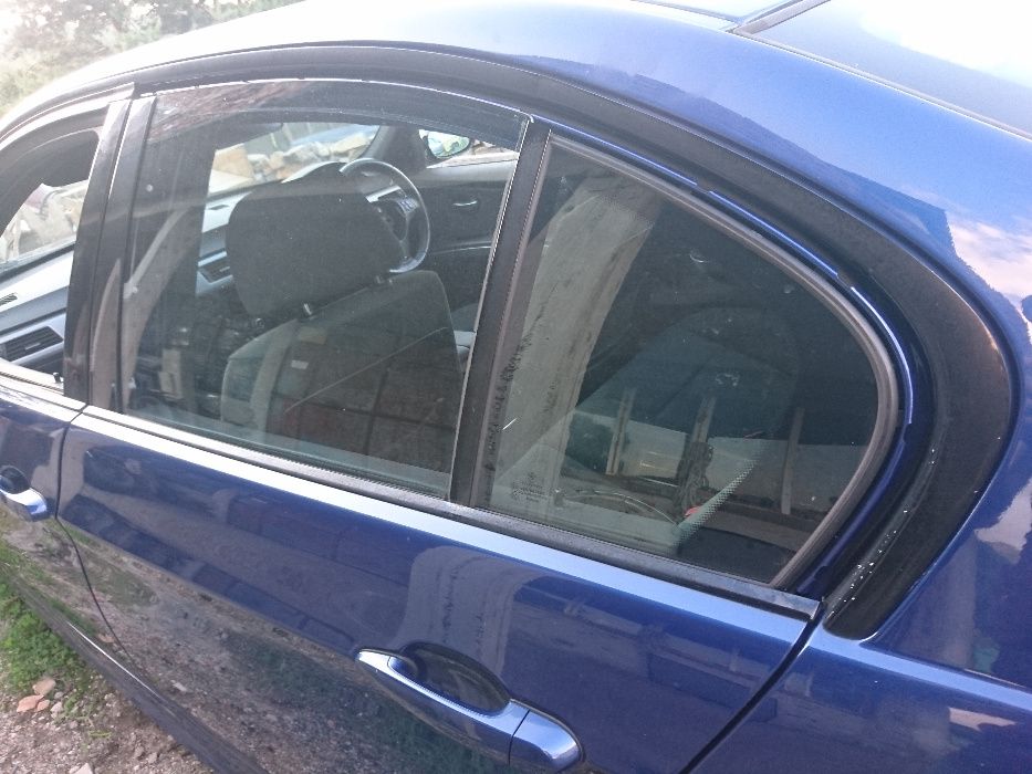 На части БМВ Е90 320д 177 коня - BMW e90 320d 177hp - М спорт пакет