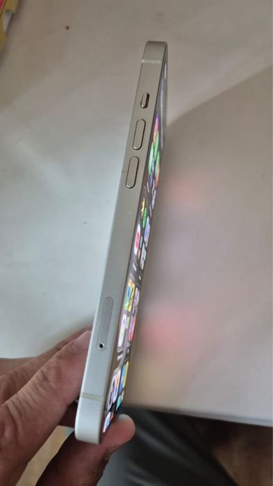 iPhone 14 128gb в белом цвете