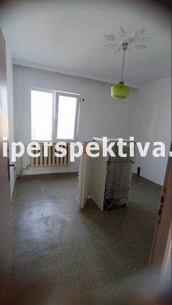 Продава се Тристаен апартамент в Пловдив, Тракия - 92 кв.м за 1370 €/кв.м - Снимка #5