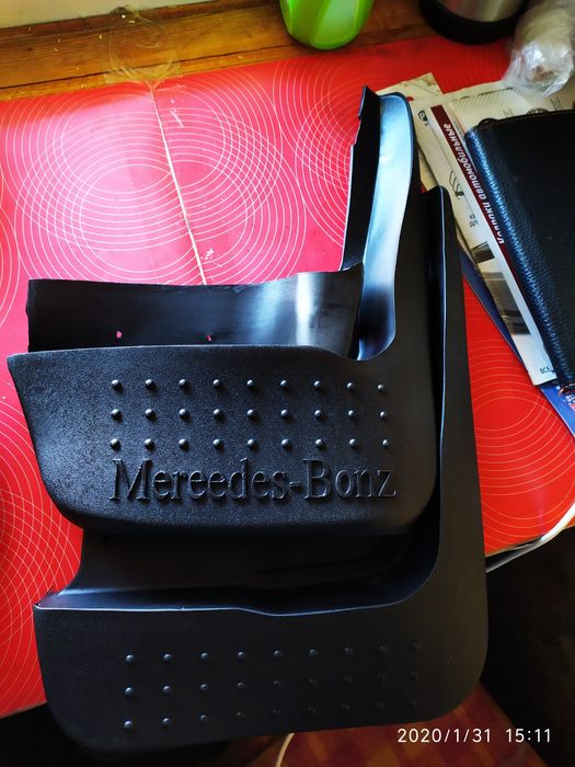 Мерс 124 брызговики модельные и универсальные