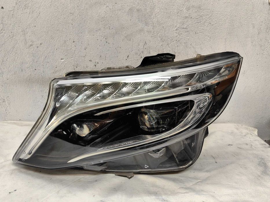 Оригинален фар Мерцедес Вито  Mercedes Vito Full Led