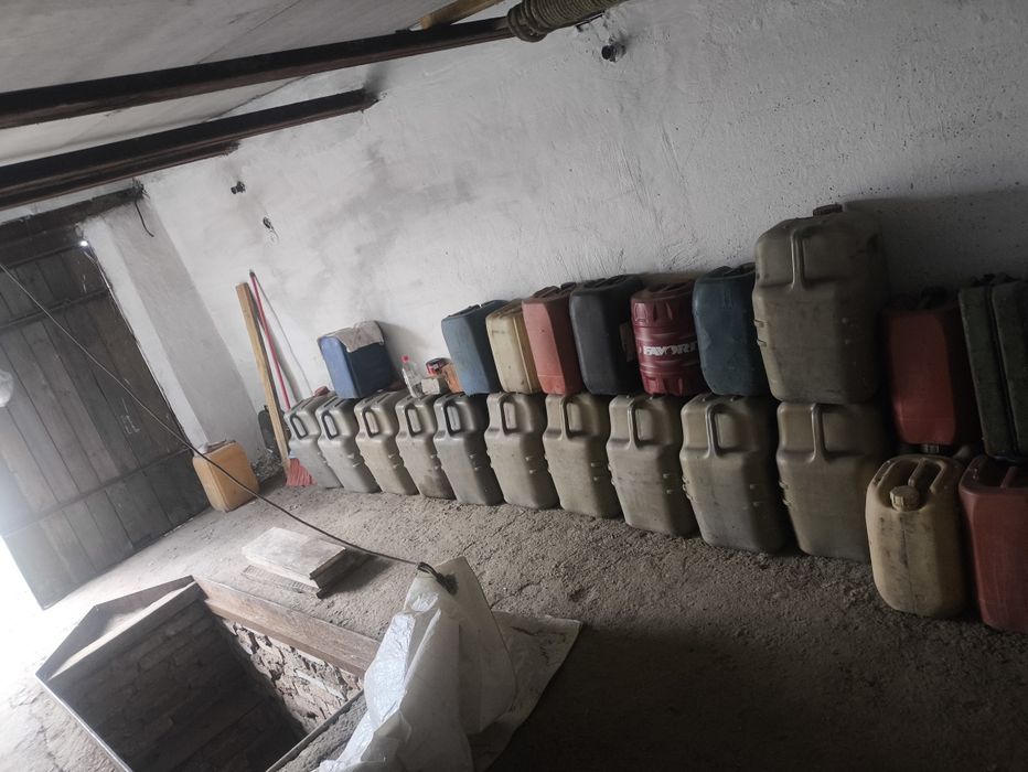 Продам гараж в кооперативе