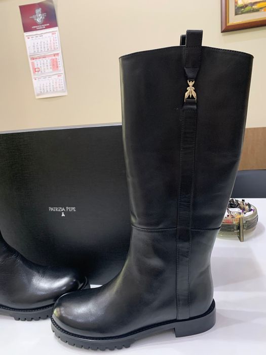 Нови ботуши Patricia Pepe