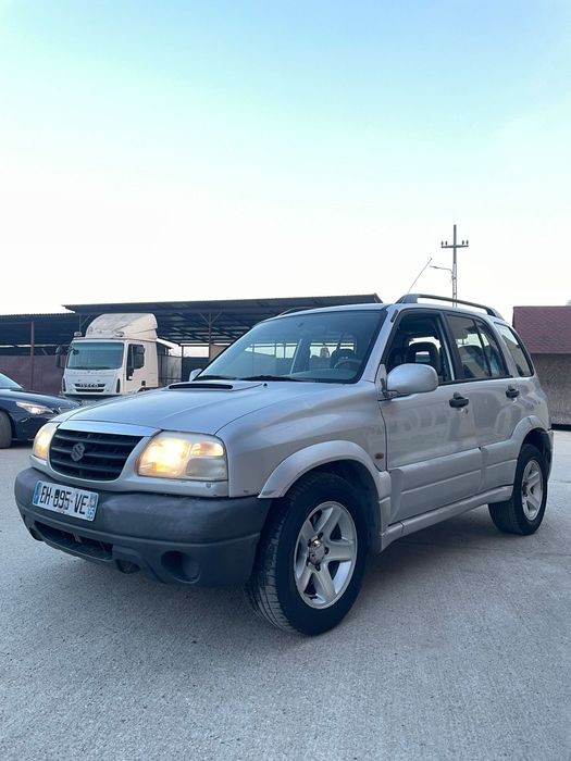 Grand vitara( fără rugina )