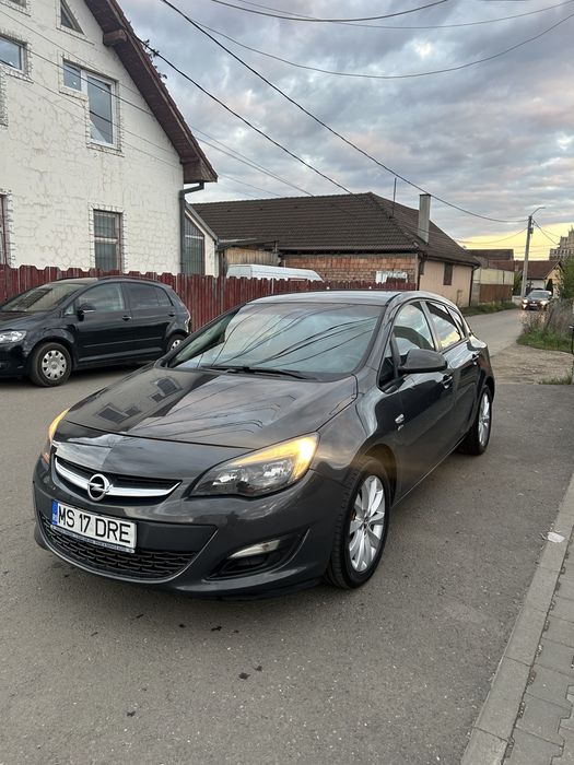 OPEL Astra 2013 — imagine 2