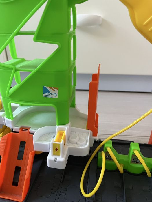 Statie de incarcare Hot Wheels