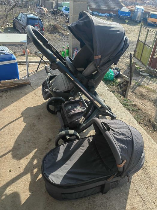 Продавам количка чиполино